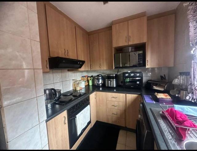 2 BEDROOM DUPLEX FOR SALE IN KLOPPERPARK